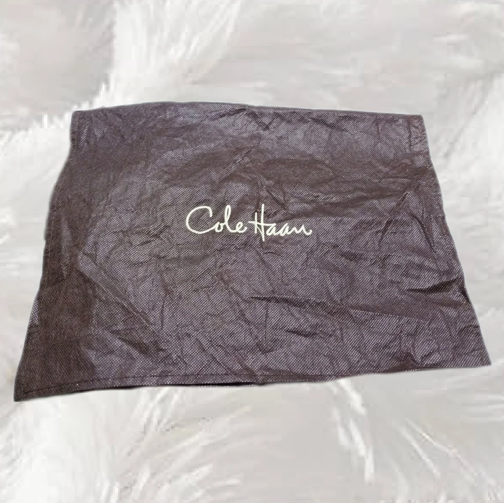 👣4/$20. Cole Haan Brown Storage Dust Bag. 15